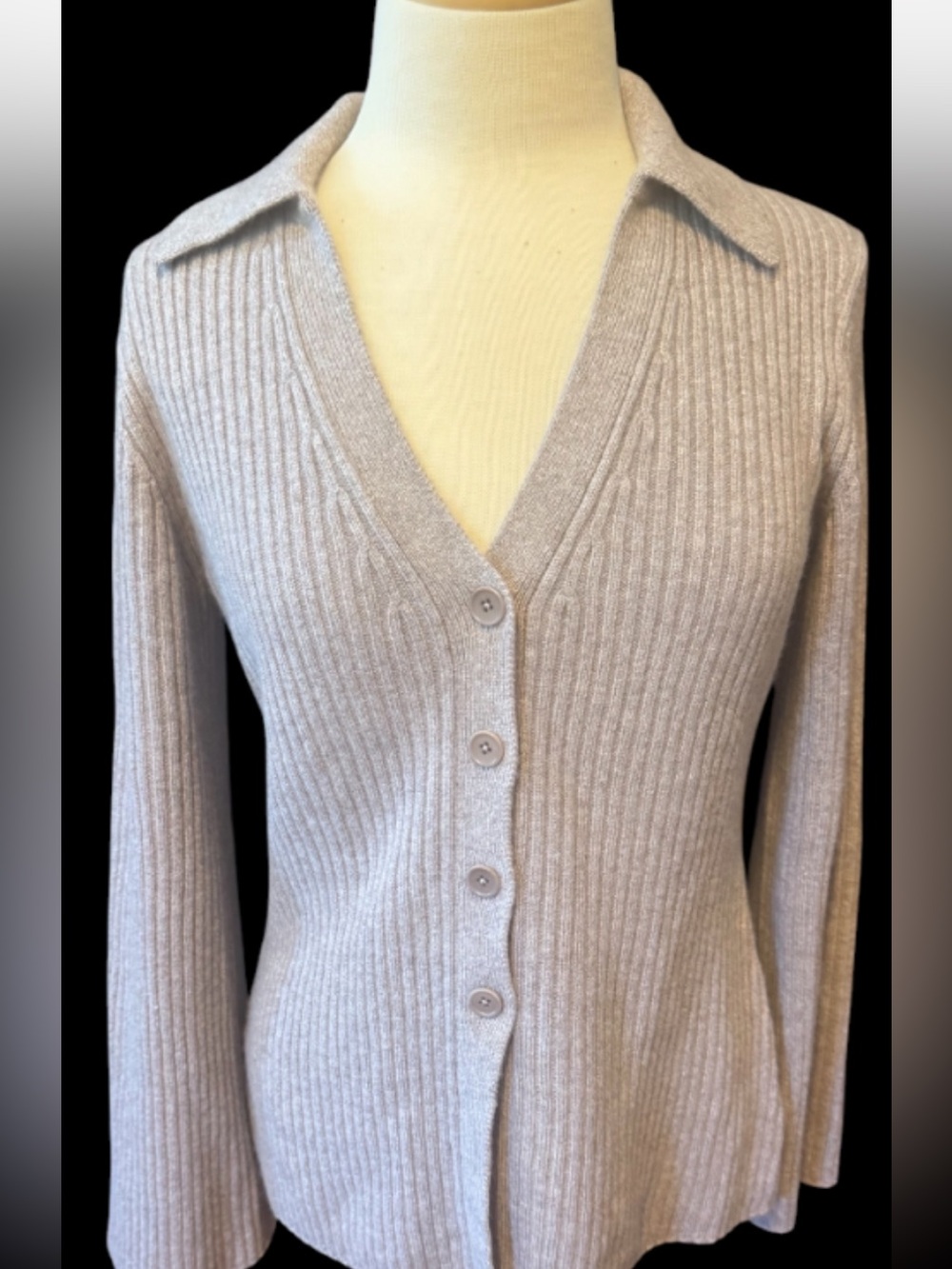 Reformation Light Beige cashmere Ribbed Button-Front fitted Cardigan size S
